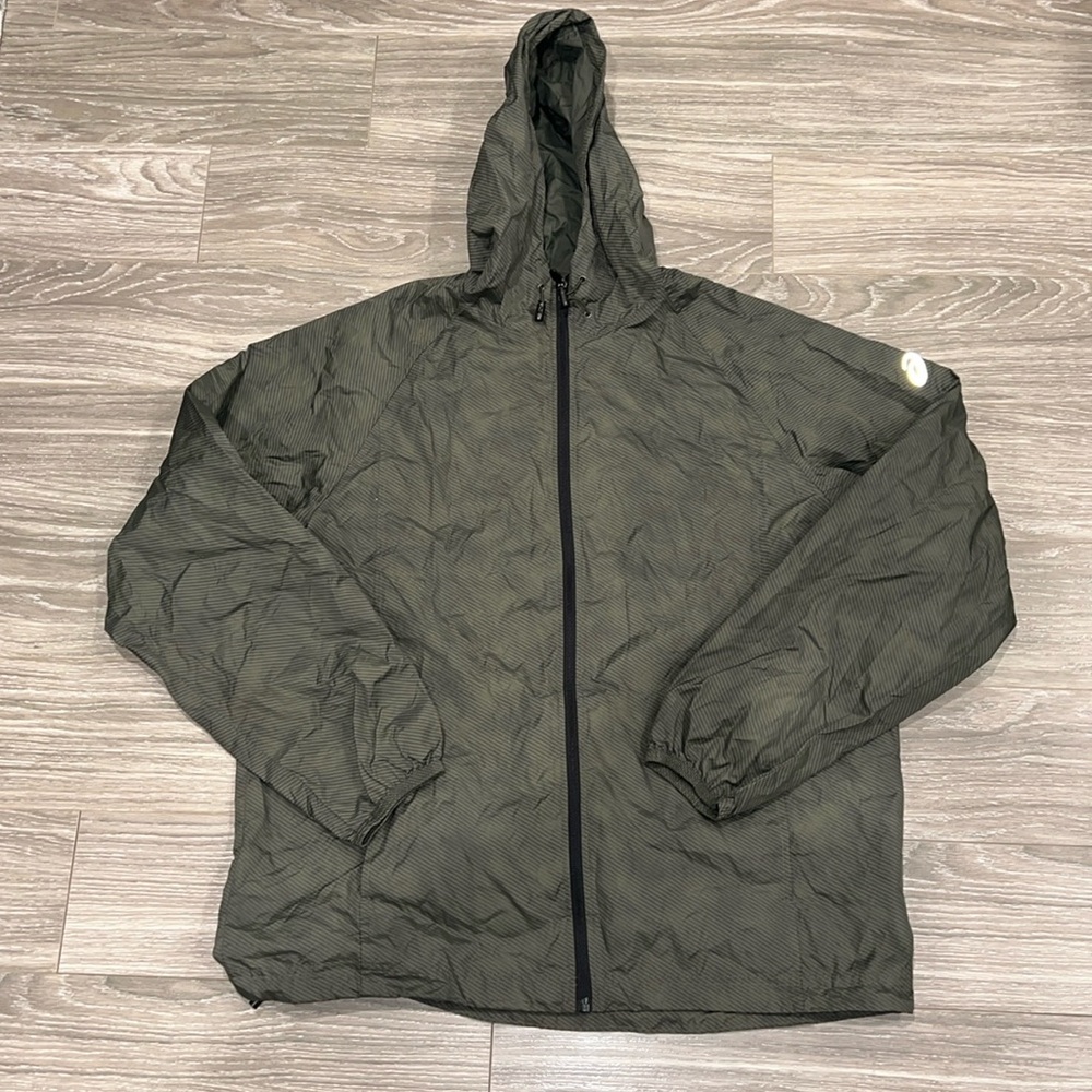 Asics running jacket. Size L. NWOT